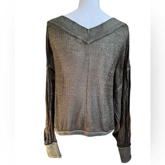 We The Free Women’s South Side Thermal Off-the-Shoulder Dolman Sheer Top - S - Picture 4 of 8